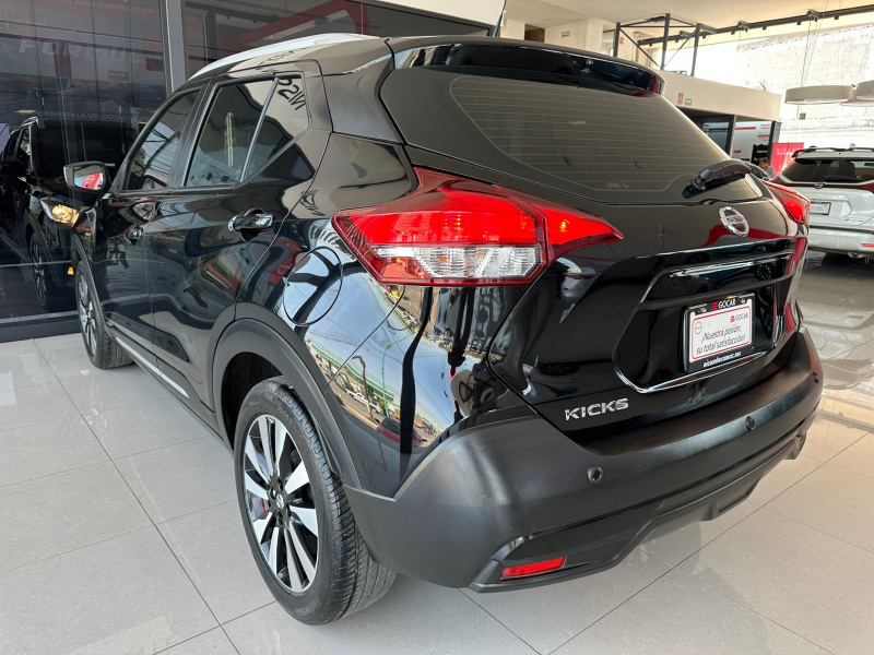 Nissan Kicks  5 pts. Advance, 1.6l, TA, a/ac., VE, RA-17 (línea anterior) 2020